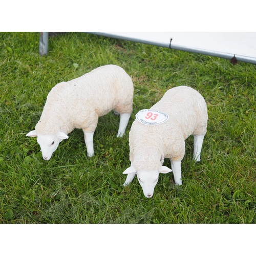 93 - Resin sheep ornaments - 2