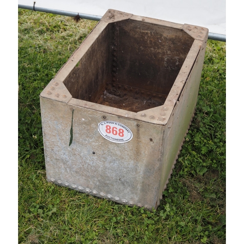 868 - Galvanised riveted water tank 2ft x 1ft
