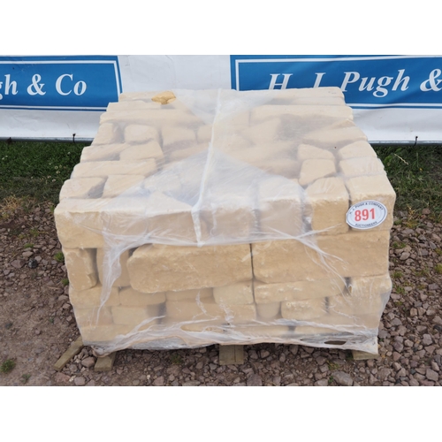 891 - Pallet of Cotswold stone bricks