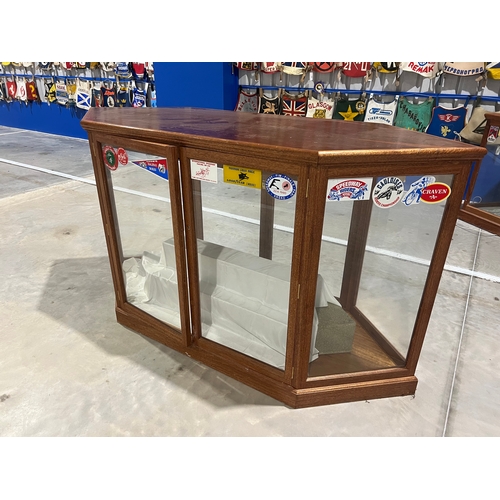 647 - Display cabinet 79x30x44” key in office.