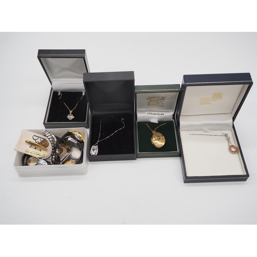 334 - Quantity of assorted costume jewellery to include necklaces, charms, earrings and 9ct gold pendants,... 