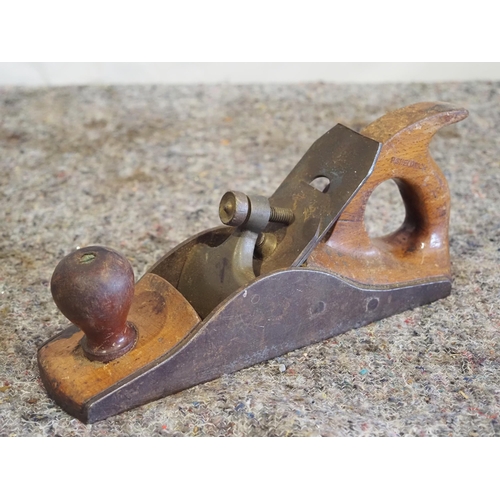 387 - Vintage smoothing plane