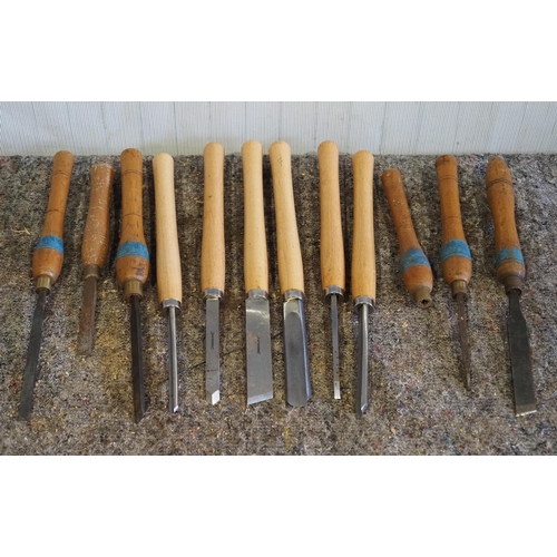 459 - Woodworking chisels and gauges to include - 11