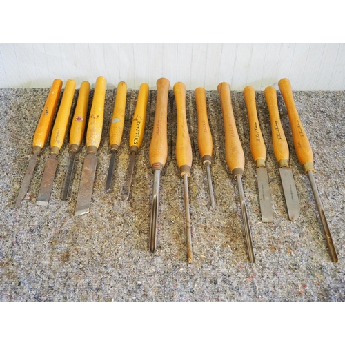 460 - Large woodworking gauges and chisels to include Sorby - 13