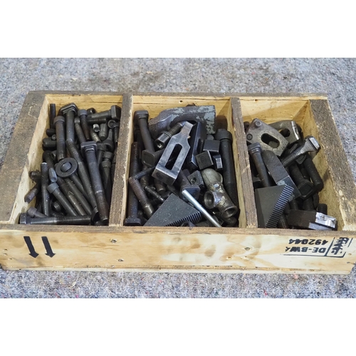 483 - Milling machine clamps and T bolts