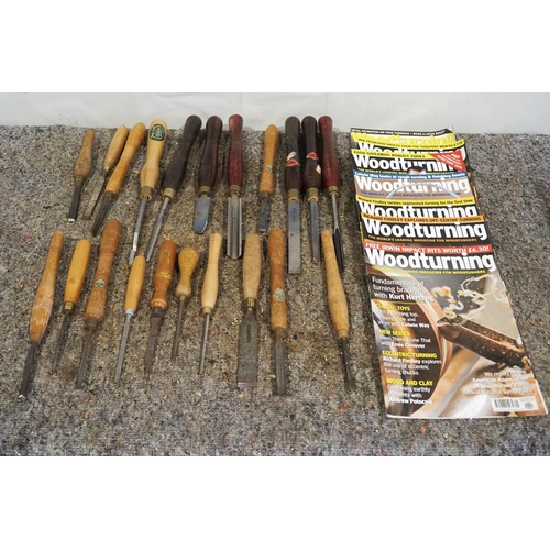 527 - Assorted wood turning chisels to include Record and Sorby - 21 and Woodturning magazines