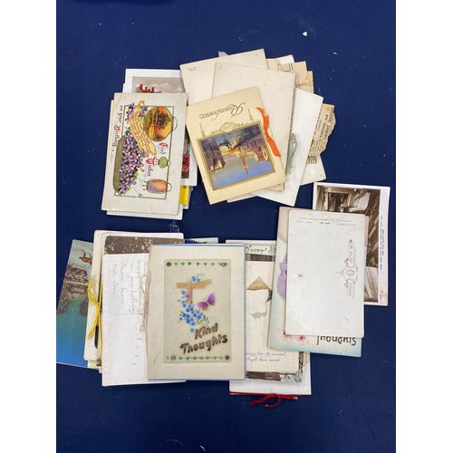 107 - Quantity of assorted cigarette cards, lose stamps and stamp albums