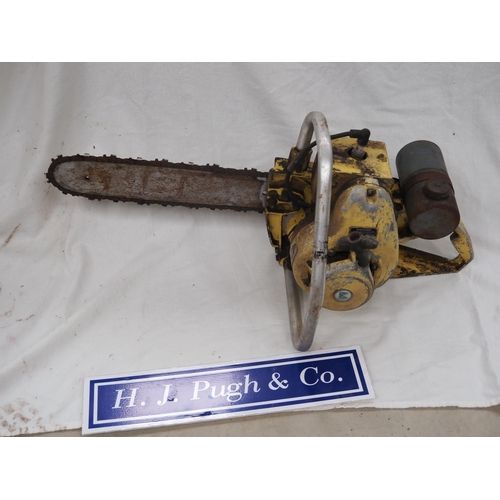 234 - Bolens chainsaw 15