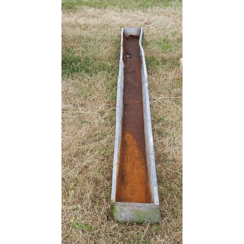 295 - Galvanised trough 9ft