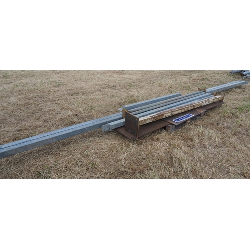 307 - Steel plate and posts