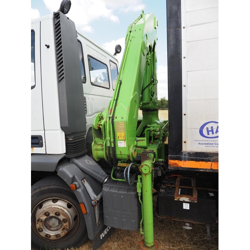 348 - Ford Iveco 110-E15 lorry with Hi-ab and winch. 1994. Runs and drives, 12 ton, 5861cc, showing 288917... 