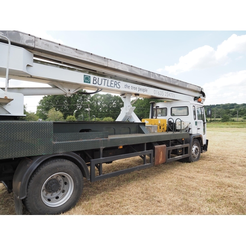 351 - Volvo FL6 26 meter cherry picker lorry. 1988. Runs and drives, showing 720032 kms, hydraulic work pl... 