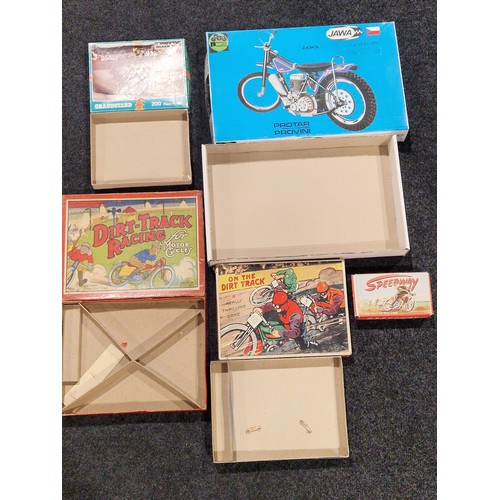 499 - Speedway puzzles, board games, Top Trumps, empty game boxes etc