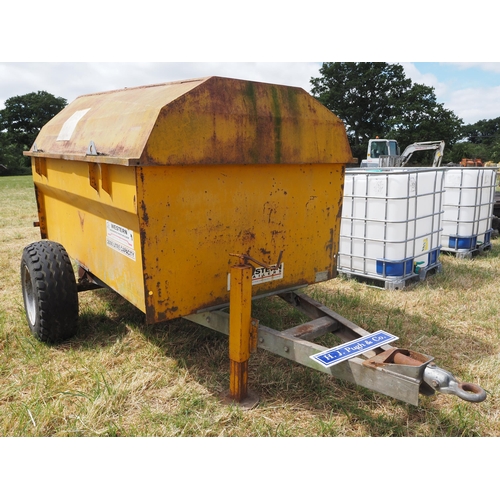 432 - Western bunded bowser 2000 litre with battery pump