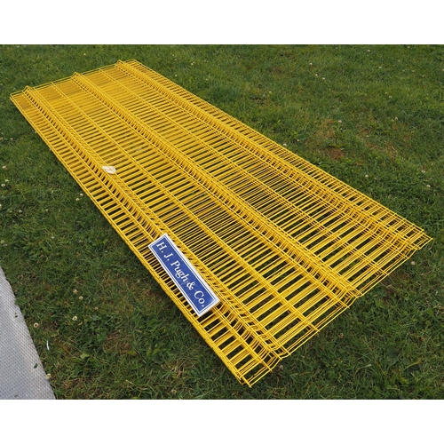 45 - Yellow mesh fencing 3.0m x 1.2m - 10