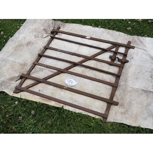 94 - Cast iron gate 3ft x 3ft