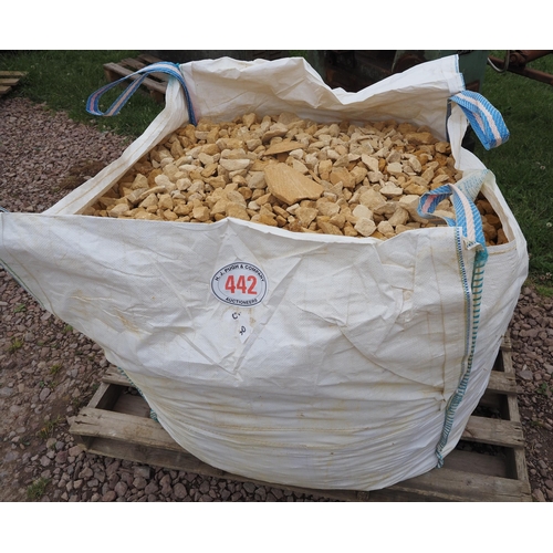 442 - Bag of Cotswold stone