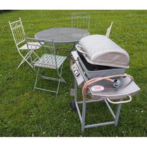 502 - BBQ, garden table and chairs