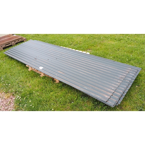 518 - Various roofing sheets