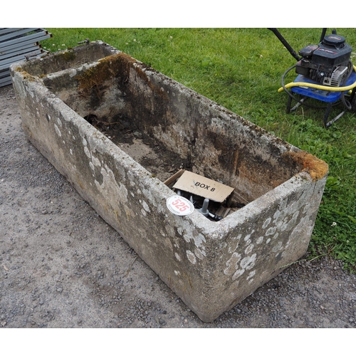 525 - Concrete water trough 5ft