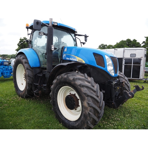 1659 - New Holland T7030 4wd tractor. Showing 5817 hours, 50k, off farm. Tumble steering, front linkage, fr... 