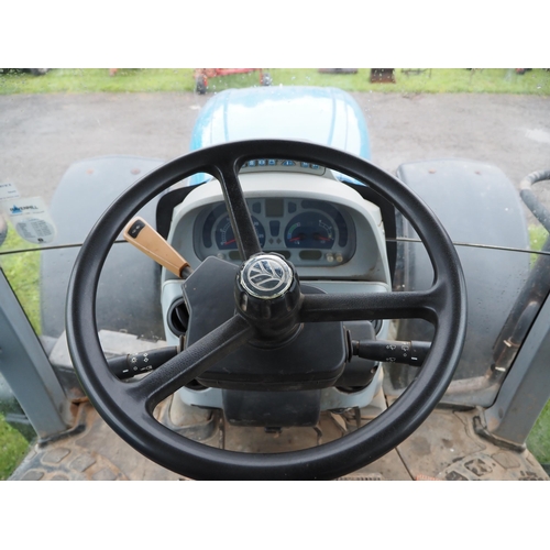 1659 - New Holland T7030 4wd tractor. Showing 5817 hours, 50k, off farm. Tumble steering, front linkage, fr... 