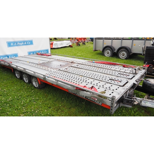 1701 - Brian James 2018 tri axle car transporter HU12. Key in office