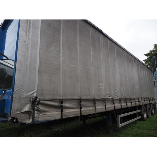 1722 - Artic tri axle curtainside trailer 4.5m. 2001. Plating certificate in office