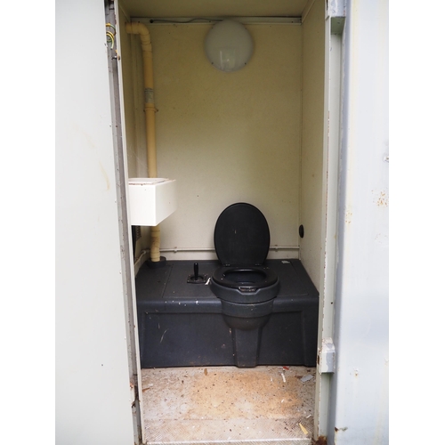 1728 - Mobile welfare unit. Keys in office