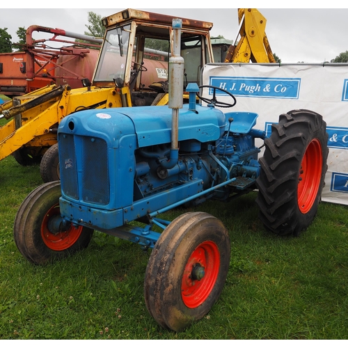 1793 - Fordson Major tractor. No docs