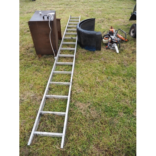 831 - Ladder, mudguards, Stihl tools, etc.