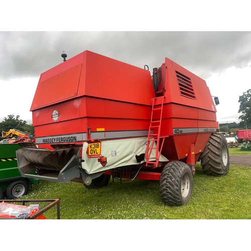 1718 - Massey Ferguson 40RS combine harvester. Drove to sale field. Comes with 20ft Powerflow header and tr... 