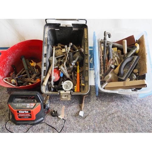 3046 - Assorted hand tools, battery charger, etc.