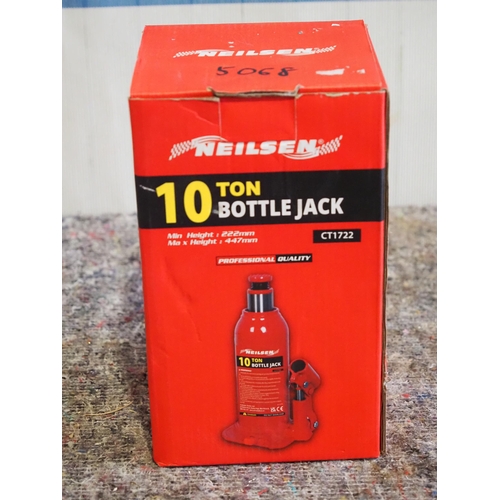 3199 - 10 Ton bottle jack