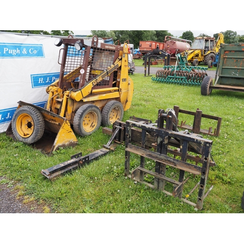 Case 1818 skid steer loader with bucket, pallet tines, muck grab ...