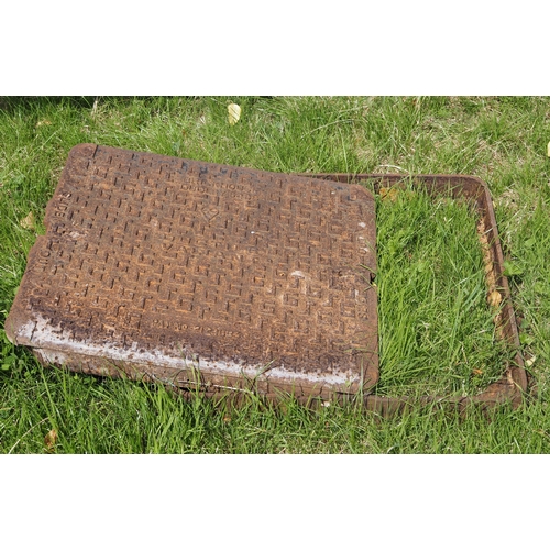 56 - Cast iron pit cover and surround