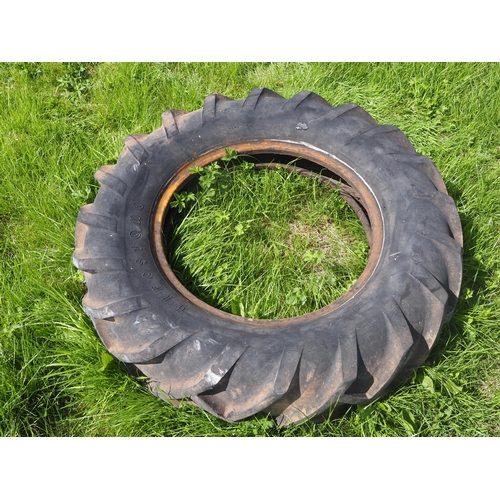 107 - Firestone tyre 9.00-24