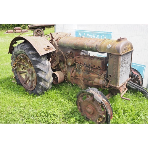 373 - Fordson Standard N tractor. Spares