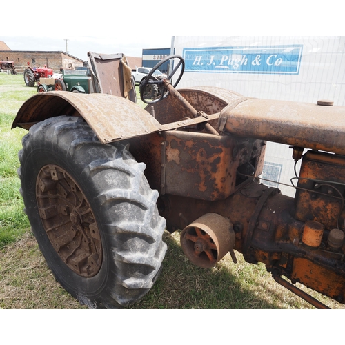 349 - Allis Chalmers U25-14 tractor. Pto
