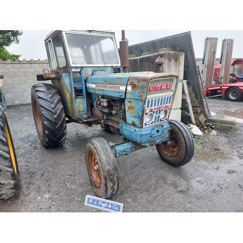 128 - Ford 5000 Tractor. Fitted with Duncan cab. Showing 5594 Hours