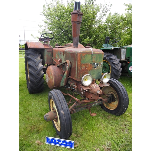 92 - SFV 401 Hot bulb tractor. 1950. S/n 23942