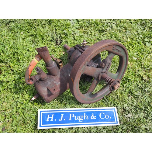 189 - Whitte saw engine parts