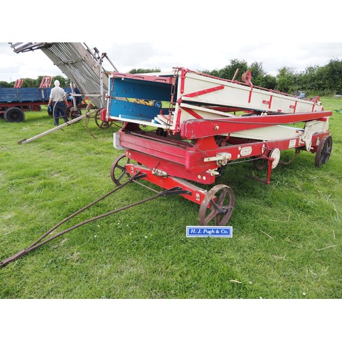 297 - Bamfords hay loader