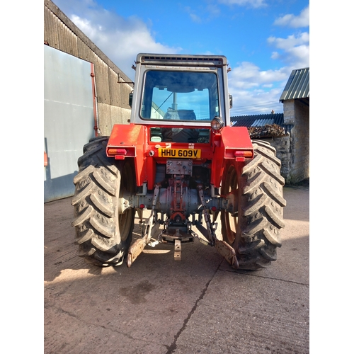390 - Massey Ferguson 595 MKII Multipower tractor. Runs and drives. Fitted with 2 spools and trailer brake... 