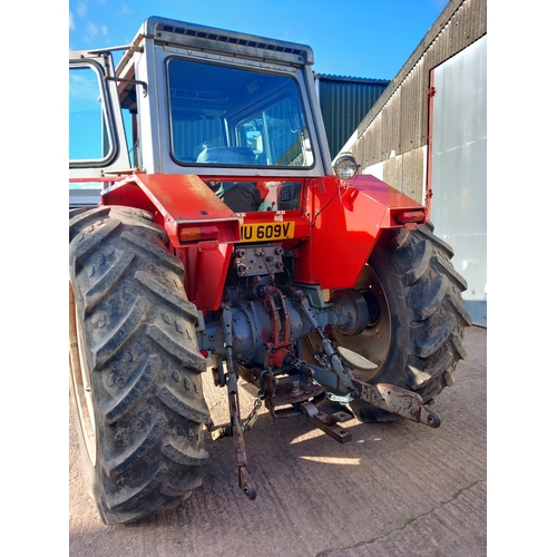 390 - Massey Ferguson 595 MKII Multipower tractor. Runs and drives. Fitted with 2 spools and trailer brake... 