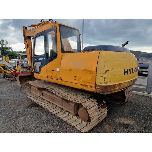 1776 - Hyundai 130/3 excavator. Key in office