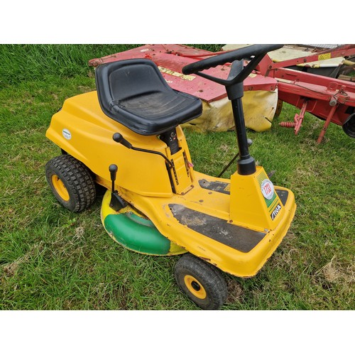 1733 - Stiga ride on mower