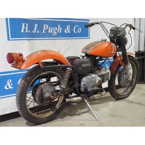 125 - Aermacchi Harley Davidson Sprint motorcycle project. 246cc.
Frame number SS2980
Engine turns over wi... 