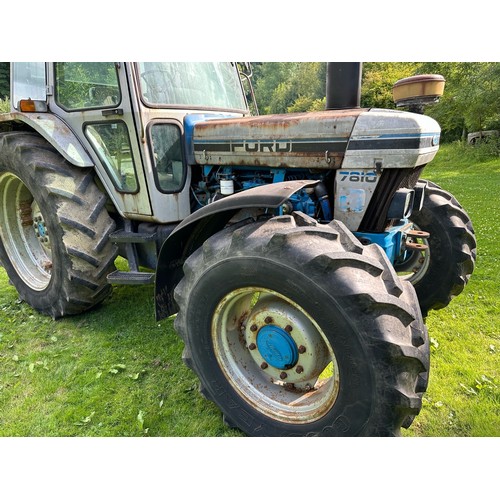 854 - Ford 7810 Silver Jubilee Series II tractor. 1989. Front fenders, Goodyear tyres.  5379 hours. Reg. G... 