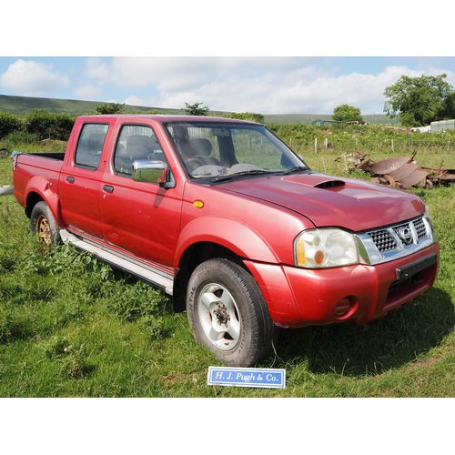 195 - Nissan Navara 2.5DI pickup. Reg. KR52 WZC